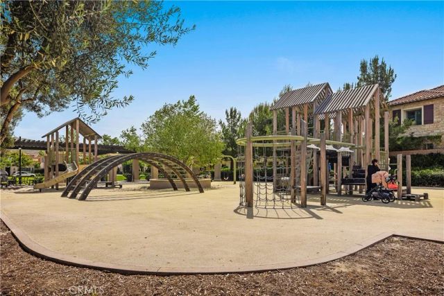 142 Sabbia, Irvine, CA 92602