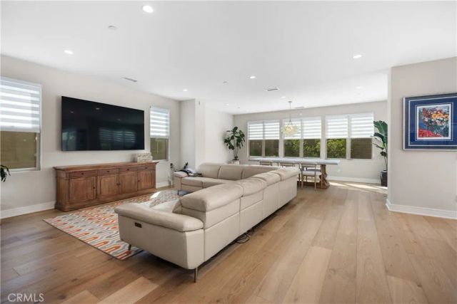 142 Sabbia, Irvine, CA 92602