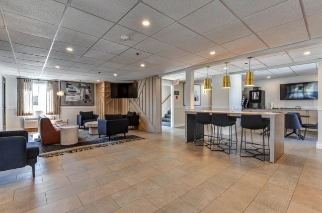 880 Donald J Lynch Blvd 209, Marlborough, MA 01752