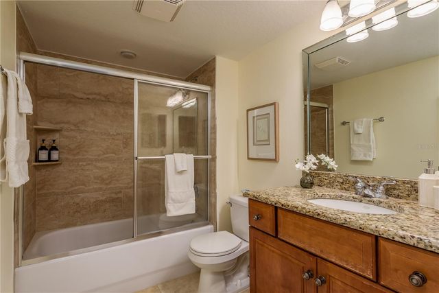 950 BROADWAY 103, Dunedin, FL 34698