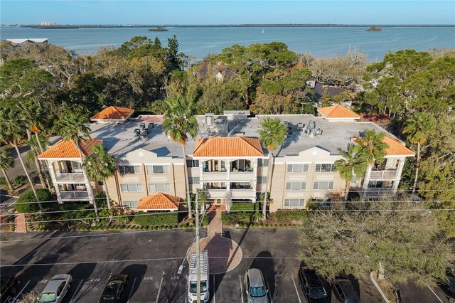 950 BROADWAY 103, Dunedin, FL 34698