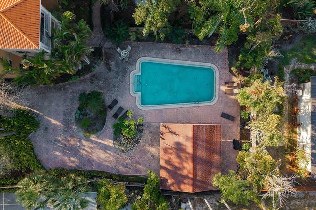 950 BROADWAY 103, Dunedin, FL 34698