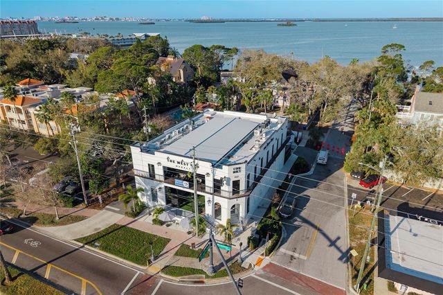 950 BROADWAY 103, Dunedin, FL 34698