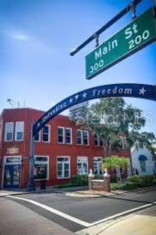 950 BROADWAY 103, Dunedin, FL 34698