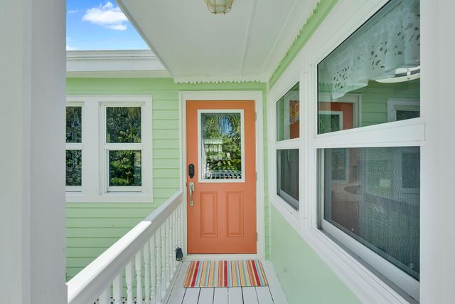 25368 2nd Street, Summerland Key, FL 33042