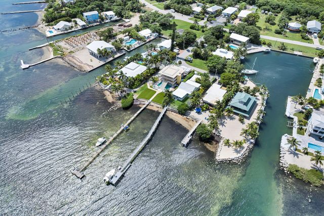 25368 2nd Street, Summerland Key, FL 33042