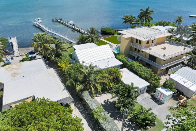 25368 2nd Street, Summerland Key, FL 33042