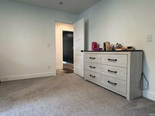 422 17th Street, Bedford, IN 47421