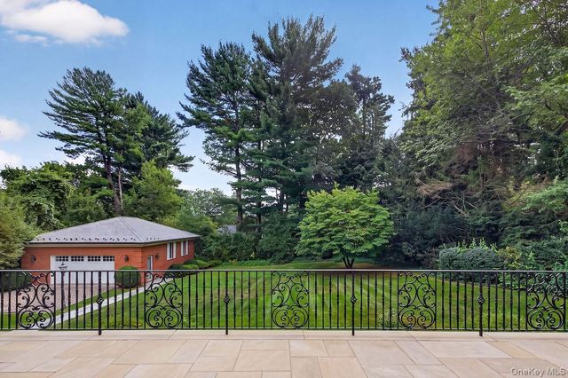 169 Clinton Avenue, Dobbs Ferry, NY 10522