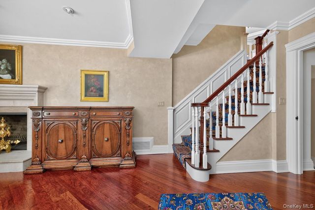 169 Clinton Avenue, Dobbs Ferry, NY 10522