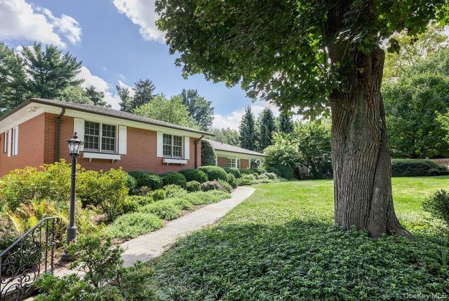 169 Clinton Avenue, Dobbs Ferry, NY 10522