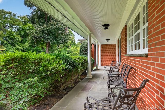 169 Clinton Avenue, Dobbs Ferry, NY 10522