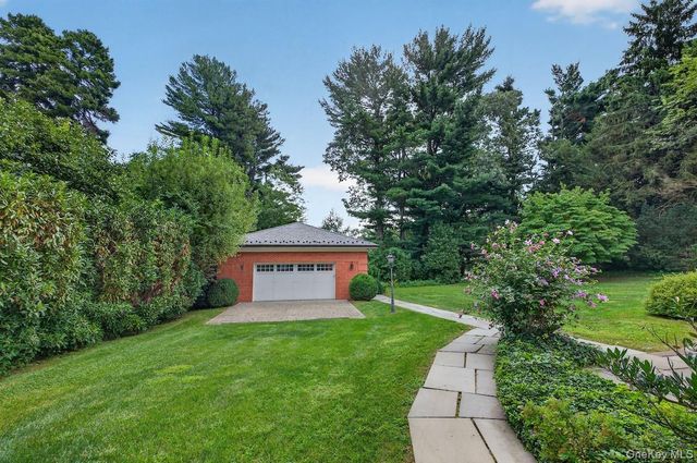 169 Clinton Avenue, Dobbs Ferry, NY 10522