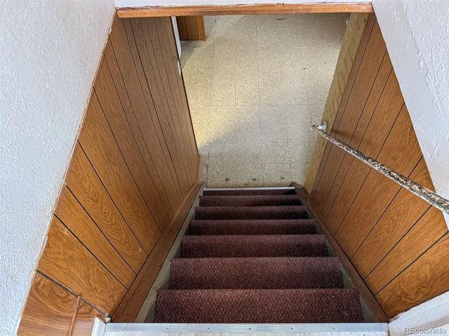 391 Cherry St, Burlington, CO 80807