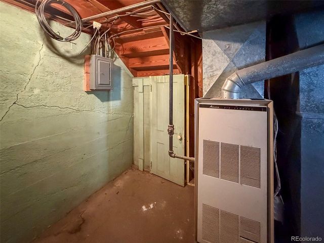 391 Cherry St, Burlington, CO 80807