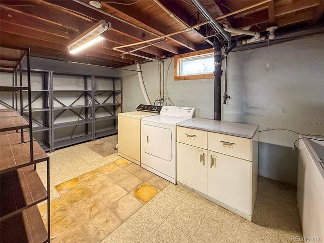 391 Cherry St, Burlington, CO 80807