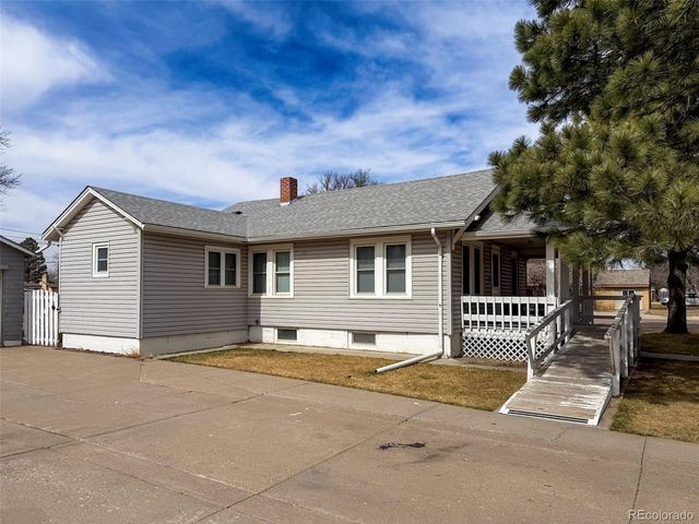 391 Cherry St, Burlington, CO 80807