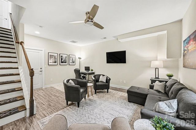 129 Capital Avenue C, Mooresville, NC 28117