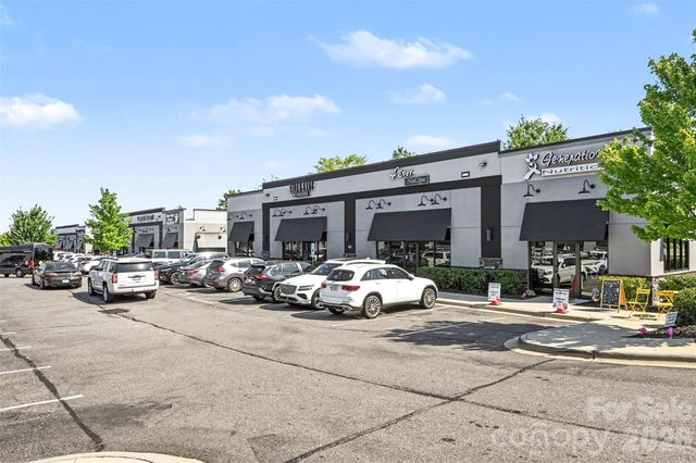 129 Capital Avenue C, Mooresville, NC 28117