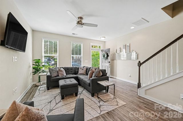 129 Capital Avenue C, Mooresville, NC 28117