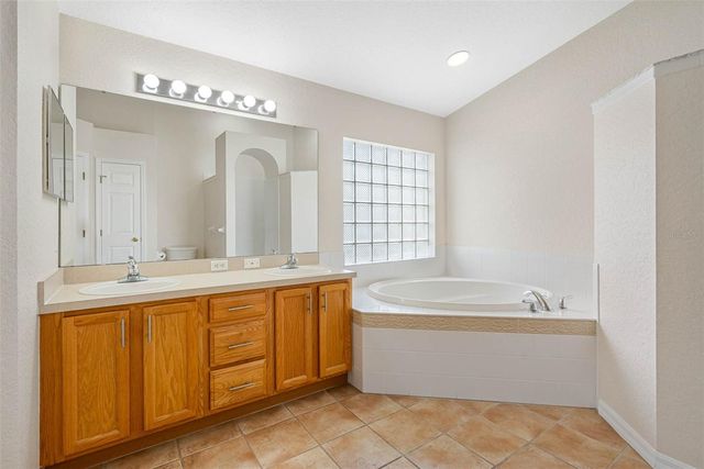 3063 WESTMORELAND DRIVE, Lakeland, FL 33810
