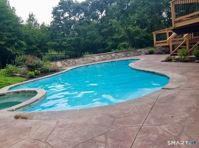 305 Westledge Drive, Torrington, CT 06790