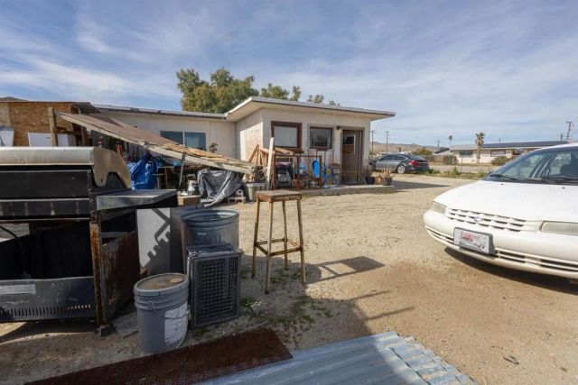 13765 Fremont St, Trona, CA 93562