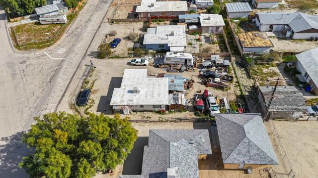 13765 Fremont St, Trona, CA 93562