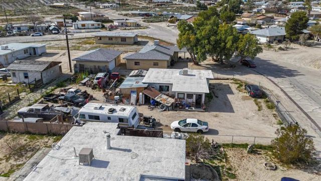 13765 Fremont St, Trona, CA 93562