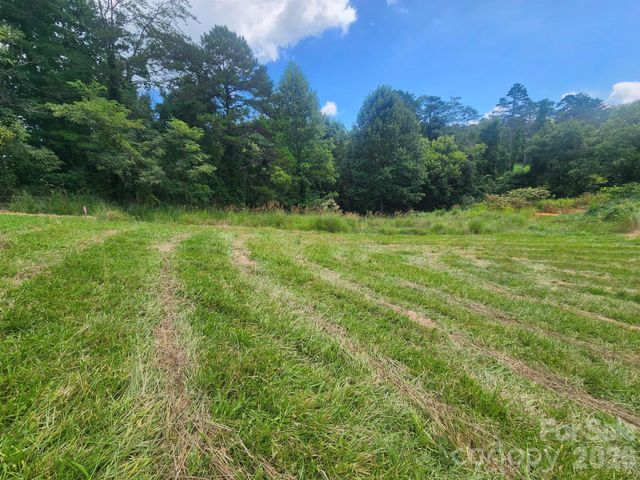 22 Setter Lane 3, Weaverville, NC 28787