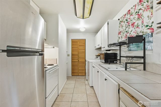 10352 66th Avenue E, Puyallup, WA 98373