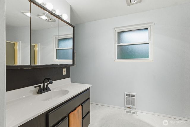 10352 66th Avenue E, Puyallup, WA 98373