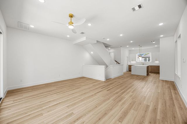 6023 Maybell Street, Houston, TX 77091