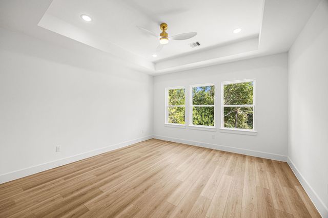 6023 Maybell Street, Houston, TX 77091