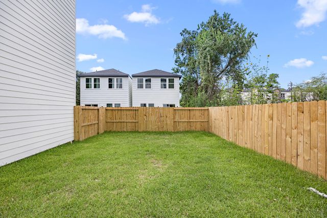 6023 Maybell Street, Houston, TX 77091