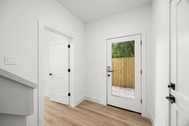 6023 Maybell Street, Houston, TX 77091