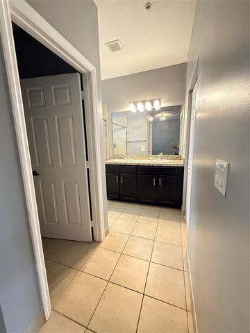 2851 W Prospect Road 207, Tamarac, FL 33309