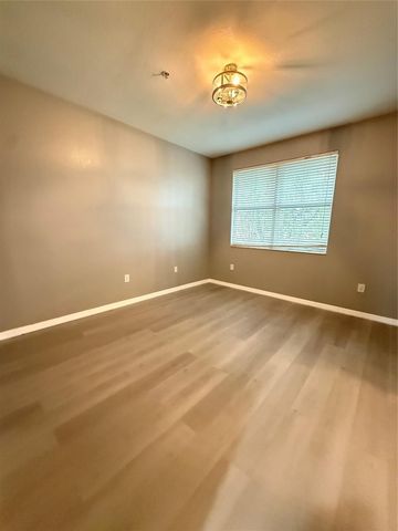 2851 W Prospect Road 207, Tamarac, FL 33309