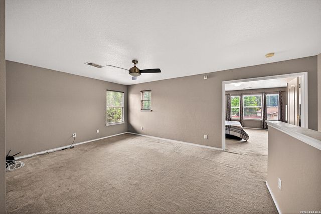 7447 SADDLE BEND DR, San Antonio, TX 78238