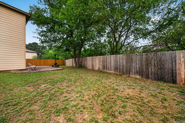 7447 SADDLE BEND DR, San Antonio, TX 78238
