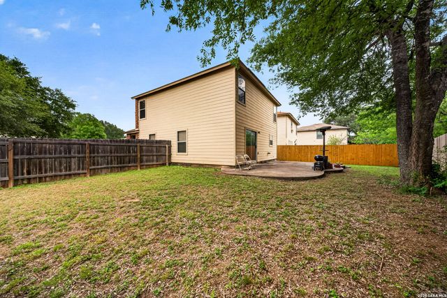 7447 SADDLE BEND DR, San Antonio, TX 78238