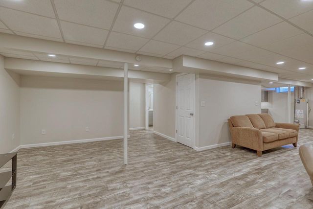 10912 W Kaul AVENUE, Milwaukee, WI 53225