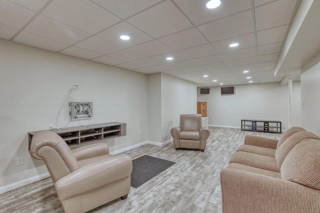 10912 W Kaul AVENUE, Milwaukee, WI 53225