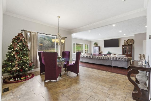 200 Barnes Lane, Branson, MO 65616