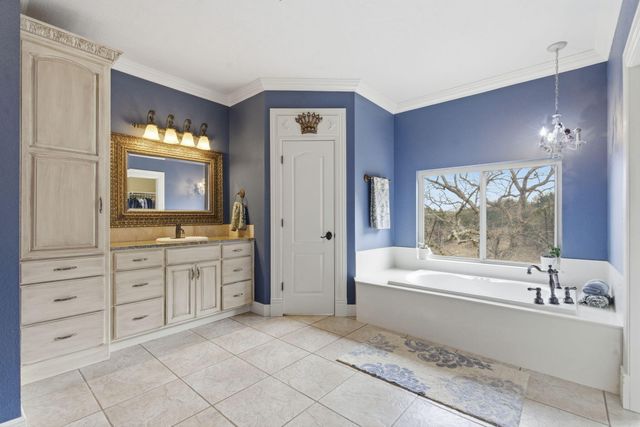 200 Barnes Lane, Branson, MO 65616