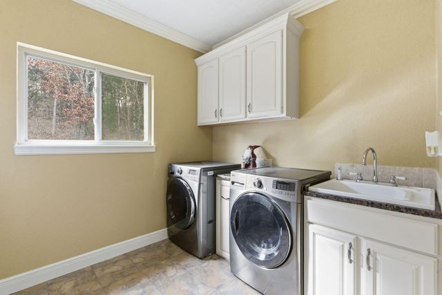 200 Barnes Lane, Branson, MO 65616