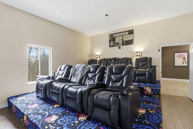 200 Barnes Lane, Branson, MO 65616