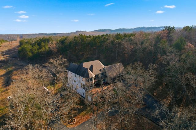 200 Barnes Lane, Branson, MO 65616