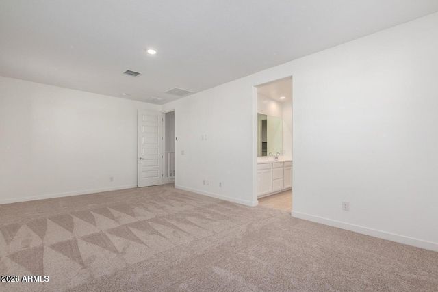 9909 E TAHOE Avenue, Mesa, AZ 85212