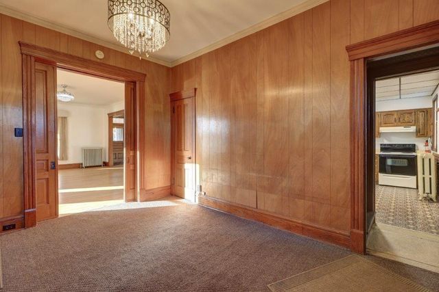 802 W 4th Street, Sterling, IL 61081